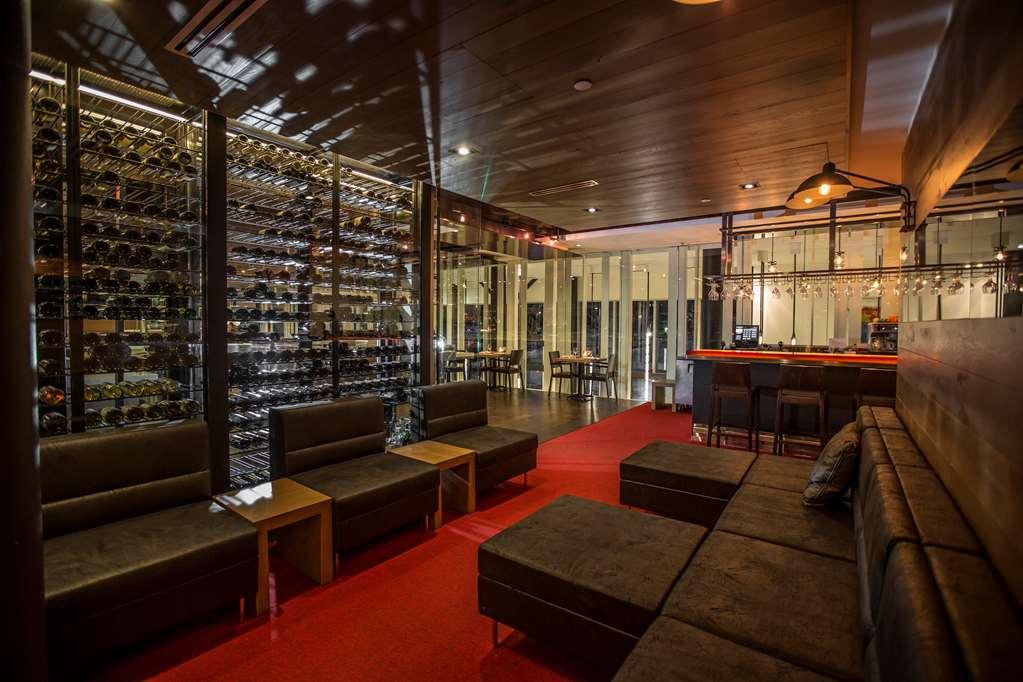 Hotel & Spa Le Germain Charlevoix บี-แซ็ง-ปอล ร้านอาหาร รูปภาพ
