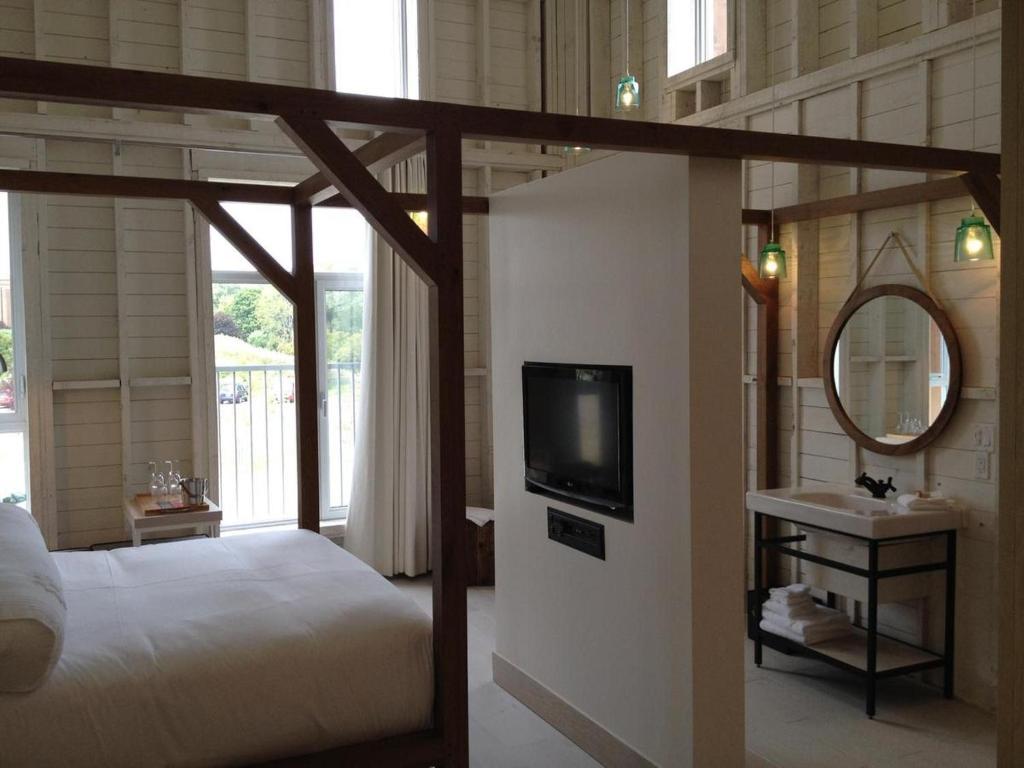Hotel & Spa Le Germain Charlevoix บี-แซ็ง-ปอล ภายนอก รูปภาพ